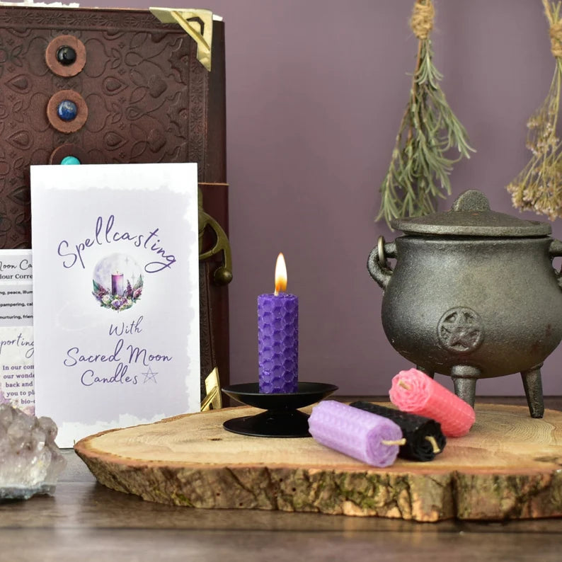 Mini Spell Candle Kit and A Mini Candle Holder with Booklet and Colour Chart, Witch Starter Kit with 16 Coloured Beeswax Spell Candles